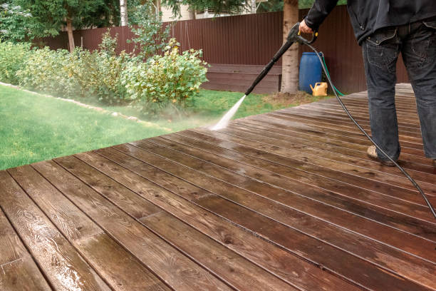Best Fence Cleaning  in Lakewood, OH